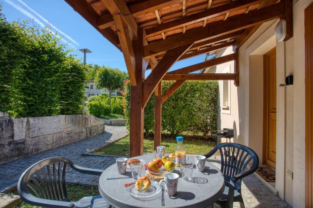Sarlat - 24 - L'Appartement D'Euphe Avec Piscine Zewnętrze zdjęcie